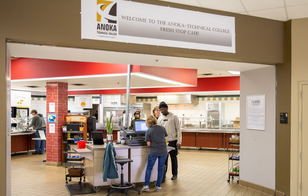 Students in Line at the Anoka-Technical College Fresh Shop Cafe